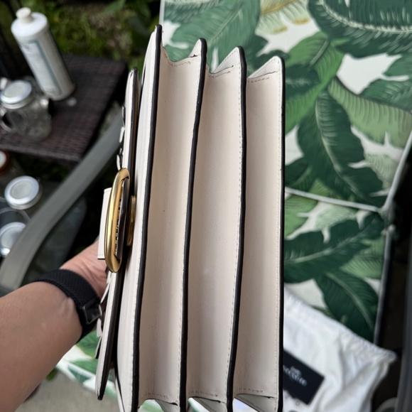 Riley Top Handle 22 With Floral Applique - NWT - Picture 6 of 16